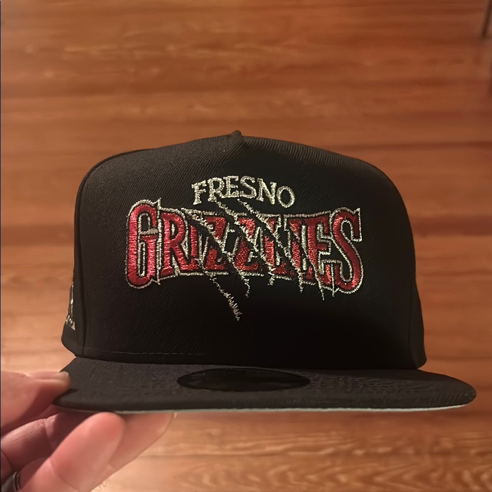 NEW: Fresno Grizzlies Black 5950 A-Frame Cap Size 8 (Topperzusa)